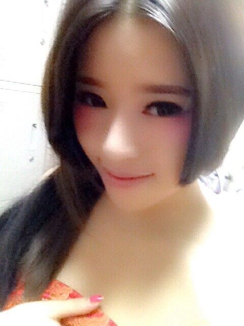 小尤d的主播照片