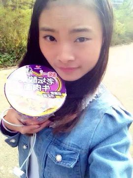 好啊吖主播照片