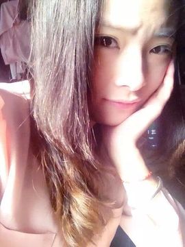 好啊吖主播照片