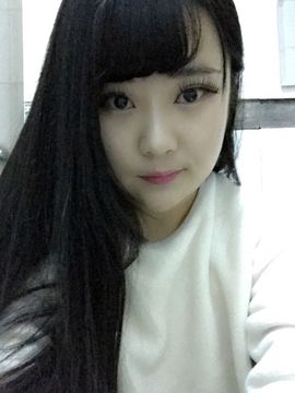 小小西521主播照片