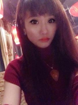 ヤ雪儿主播照片