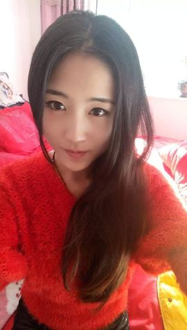 香水儿o╮♫つ風ゝ主播照片