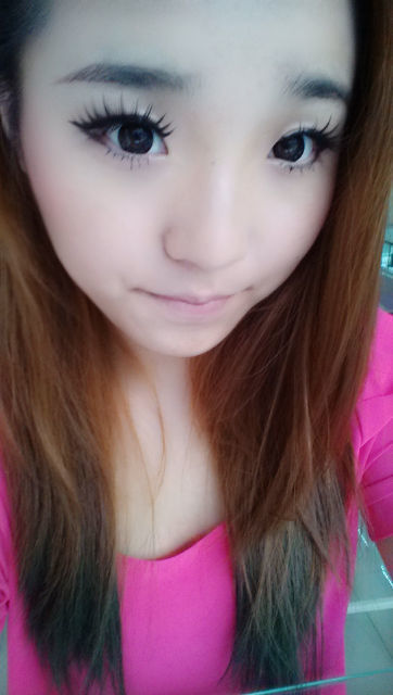 周明珠的主播照片