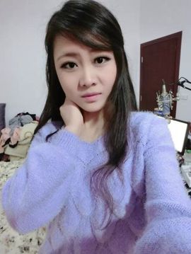 奕露西$唱歌主播照片