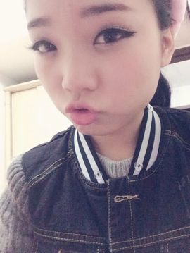 CO小天主播照片