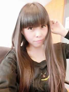 素颜小酸奶～♪♪～♪主播照片