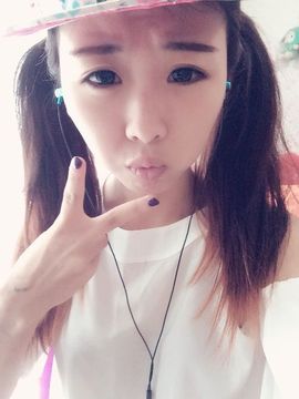 Eva、萱儿主播照片