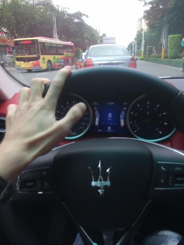 晓晓刀的主播照片