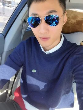≤小蛇弟弟τ主播照片