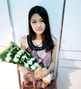 love雪莹主播照片