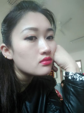 我是艺宝主播照片