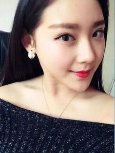 ◤秋湖明月◥主播照片