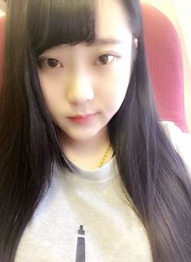 小小西521主播照片