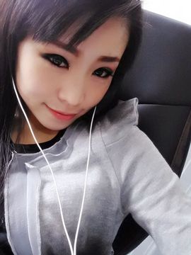 得儿B鹤主播照片
