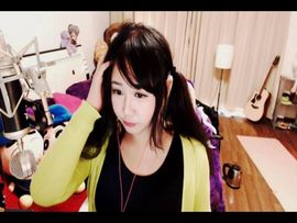 小维妮主播照片