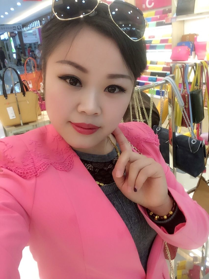 ??四眼?幺妹??的主播照片