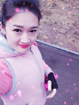我是艺宝主播照片