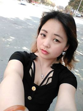 蚀骨💕冷美人主播照片