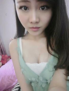 奕露西$唱歌主播照片
