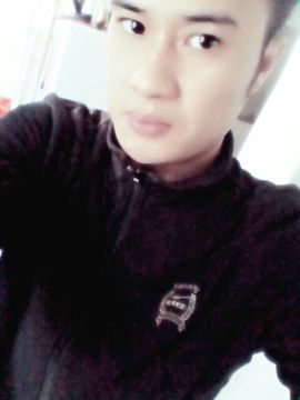 康小余主播照片
