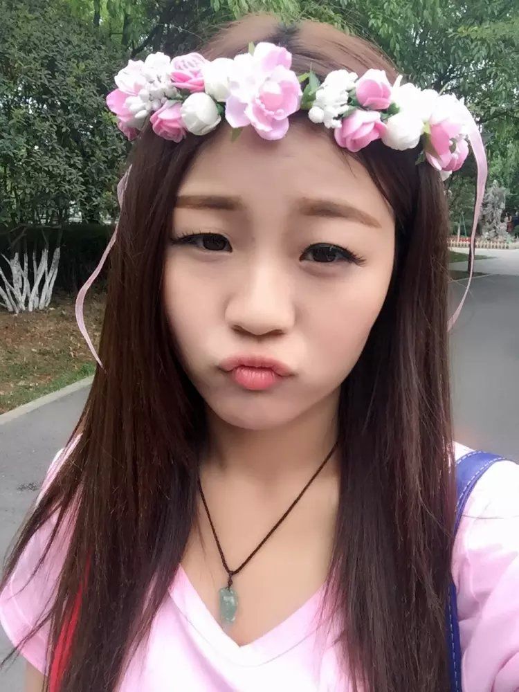 so。💗声声慢的主播照片