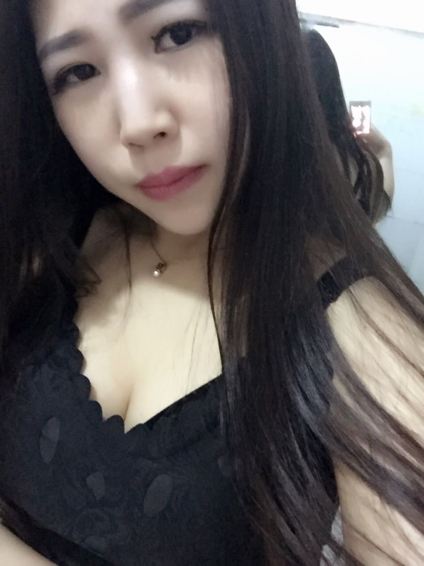 小西瓜baby的主播照片