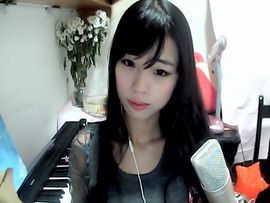 茜6z主播照片