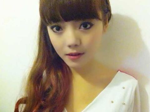 琥媚儿海报