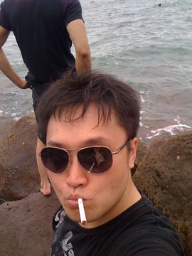 胆矾之泪主播照片