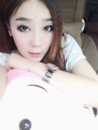 静诗。主播照片