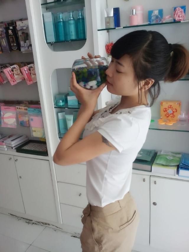 梁初夏的主播照片