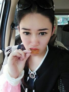 我是艺宝主播照片