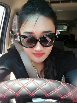 我是艺宝主播照片
