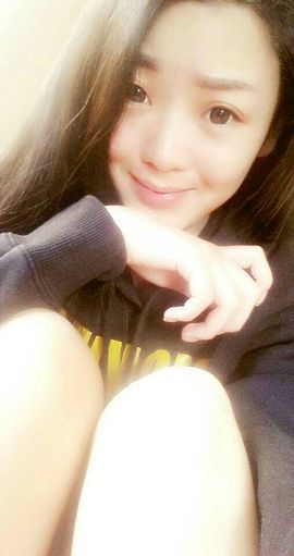小镇姑娘829613主播照片