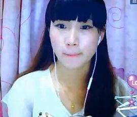 💏爱情小风扇主播照片