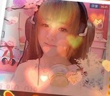 小鱼儿小白鲨主播照片