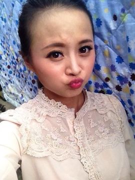 姚姚---小黑妹主播照片