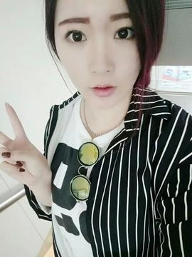 善丶静静的唱歌主播照片