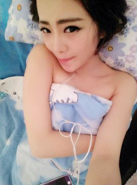 ╰☀谁来宠多多主播照片