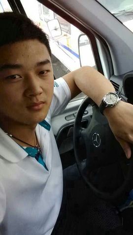 只是来听歌的游客主播照片