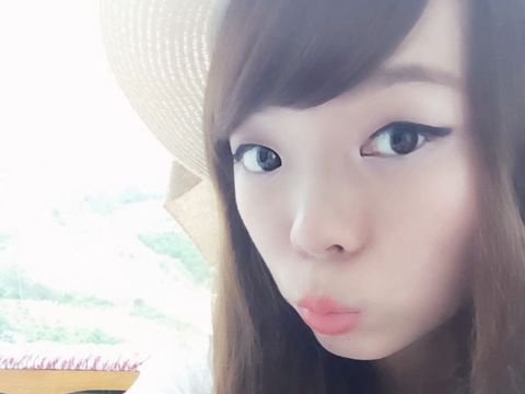 ☜翩翩☞海报