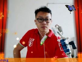 狼阿樊主播照片