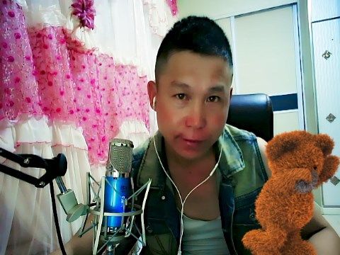 一个人的世界78的主播照片