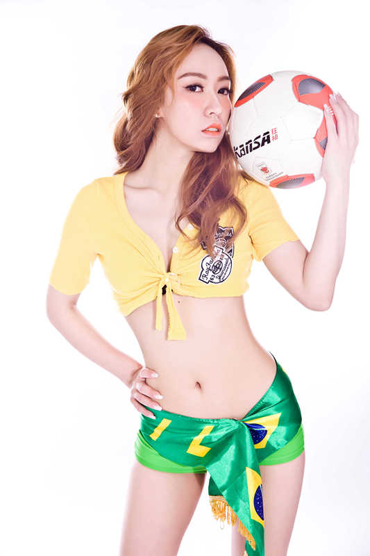 VIKI_畇琪的主播海报