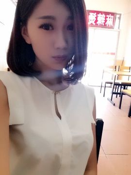 シ小雨丶Jenny主播照片