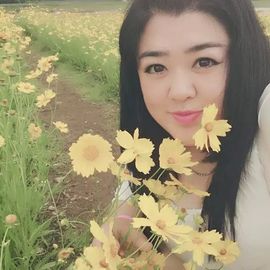 小瓶盖あい莹莹♥`主播照片