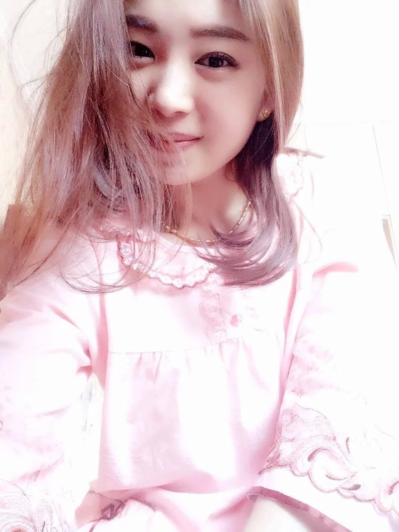 大美丽℃主播照片