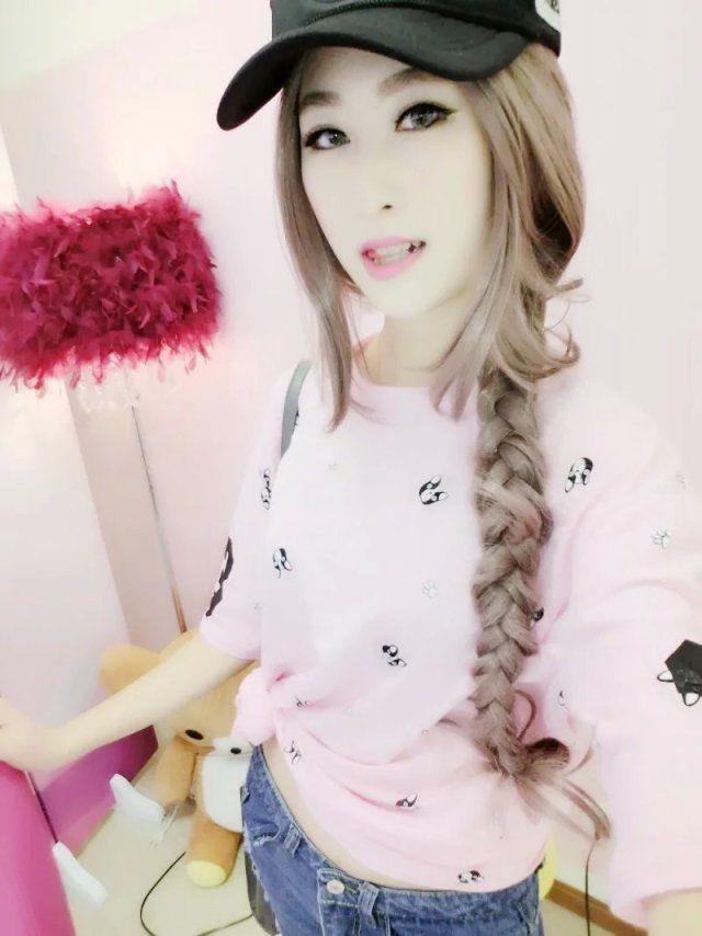 Bling闪闪仙女貝的主播照片