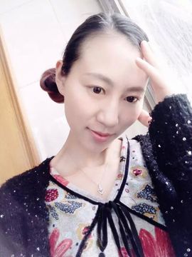 小鸥🎶主播照片