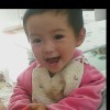 苦涩的伪笑